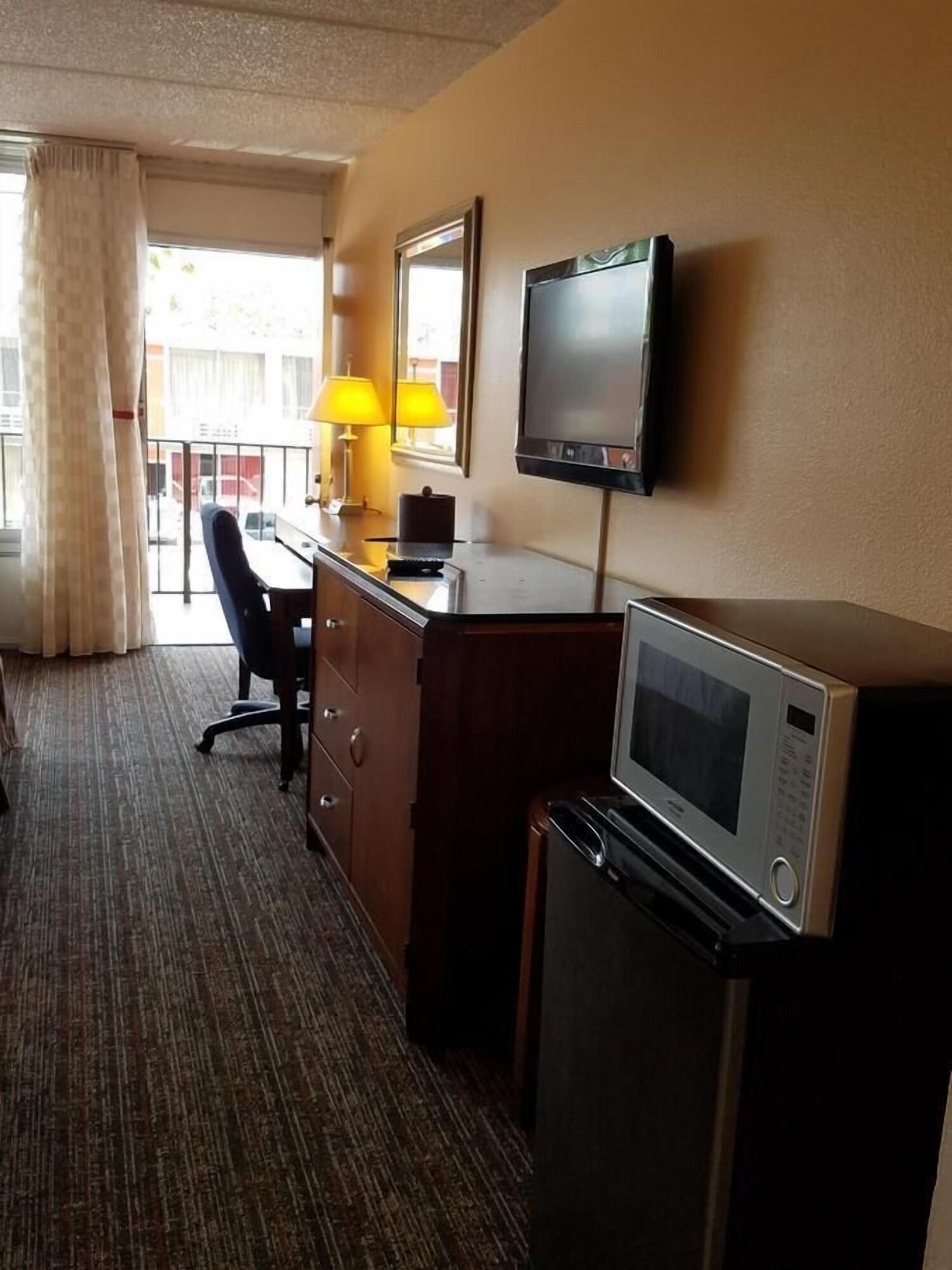 Sun Inn And Suites Kissimmee Buitenkant foto